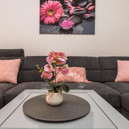 Villa Jana Luxury Apartments Novalja Ruang foto