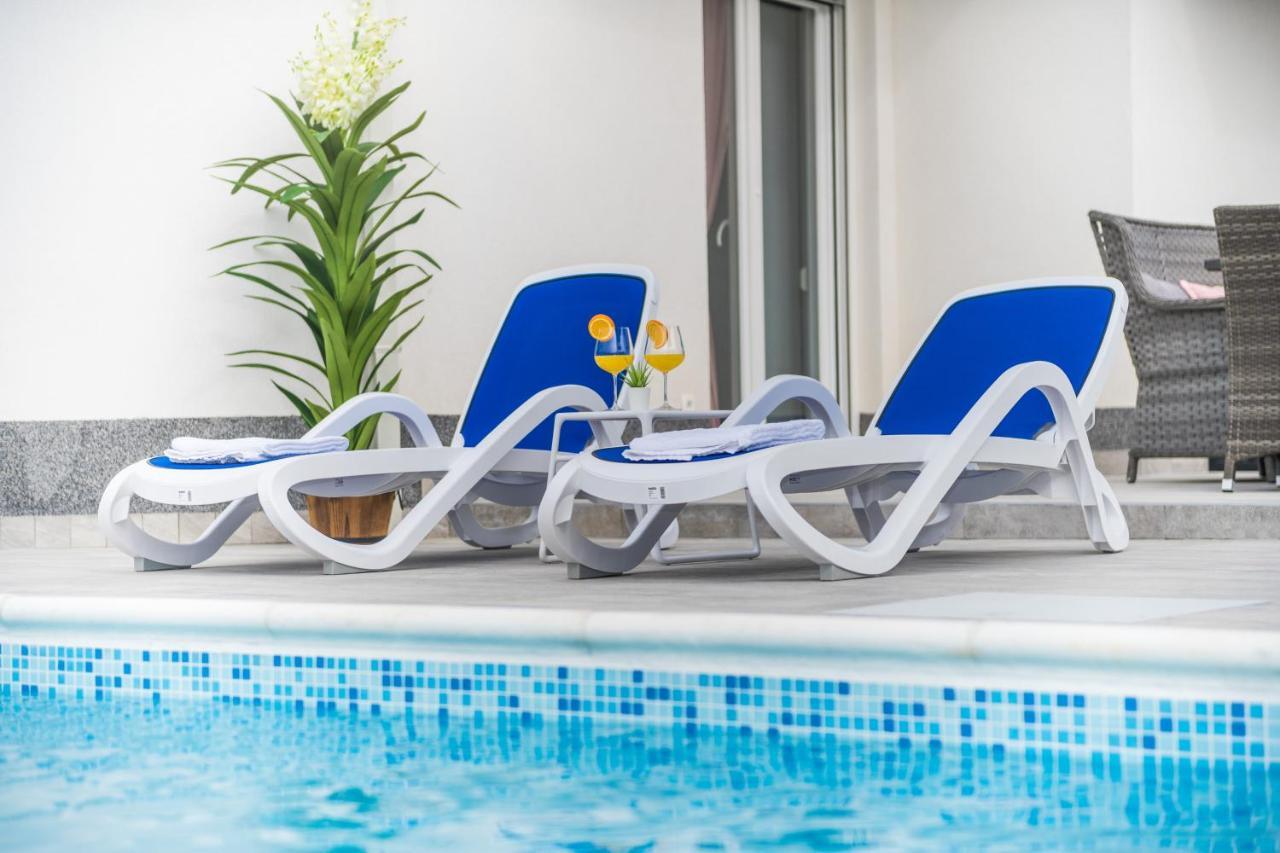 Villa Jana Luxury Apartments Novalja Bagian luar foto